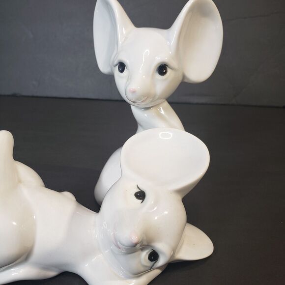 Adorable Vintage 70s White Ceramic Anthropomorphic Mice Mouse Figurines Set 5" - Picture 2 of 8